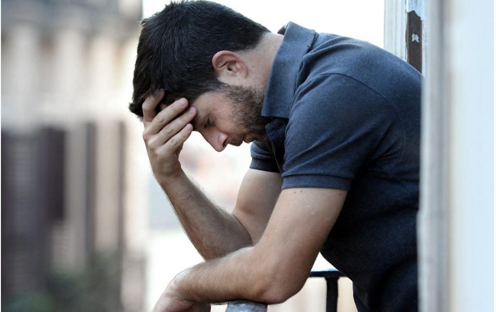The effect of feelings of sadness on your mental and physical health